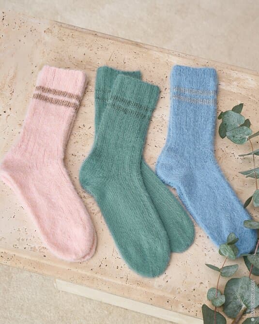 SOCKS WITH GLITTER - Cosy Socks & Brillino
Show details