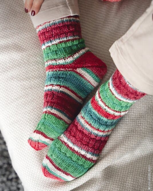 GLITTER SOCKS - Meilenweit 4-Fach Merino Christmas Lurex
Show details