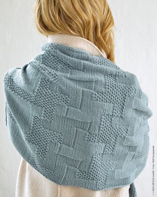 SHAWL · Cool Wool
Show details