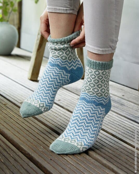 SOCKS · MEILENWEIT 50 CASHMERE
Show details