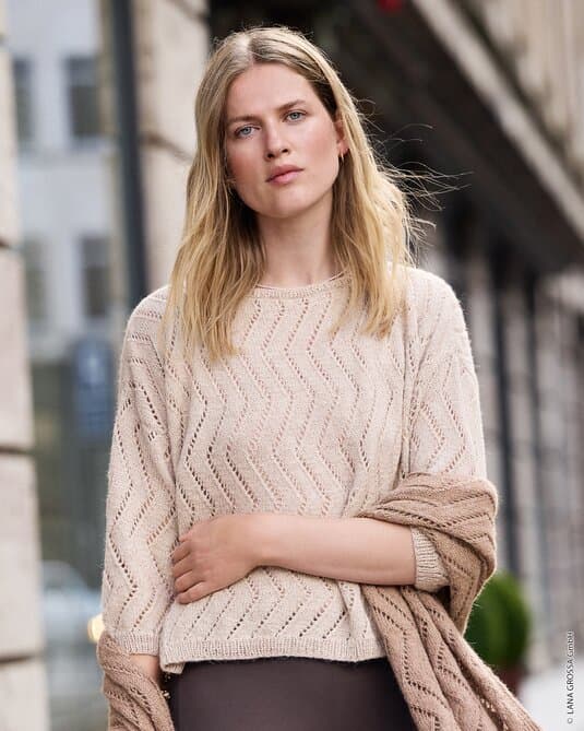 SWEATER WITH AJOUR PATTERN - Natural Lama Fine
Show details