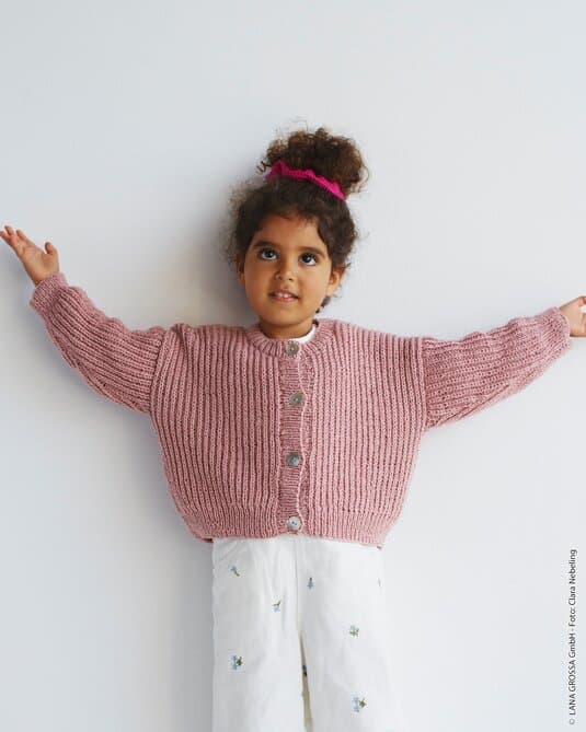 JACKET • Alta Moda Cotolana
Show details