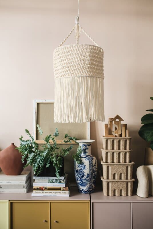 LAMPSHADE IN MACRAME TECHNIQUE - The Tube
Show details
