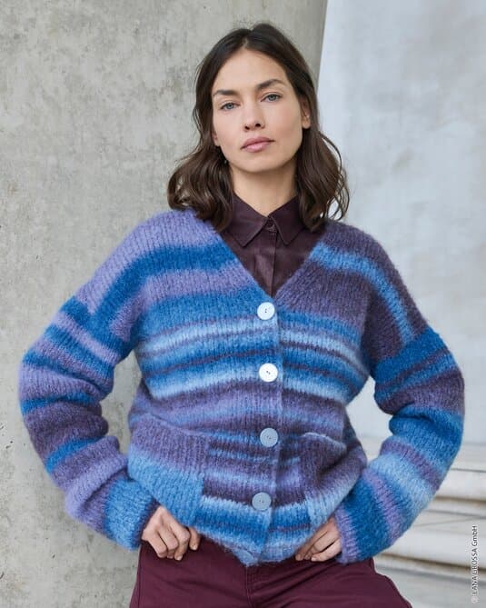 JACKET WITH POCKETS - Gigante
Show details