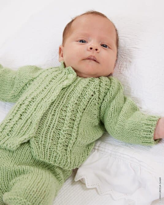 JACKET WITH CABLE PATTERN - Alta Moda Cotolana
Show details