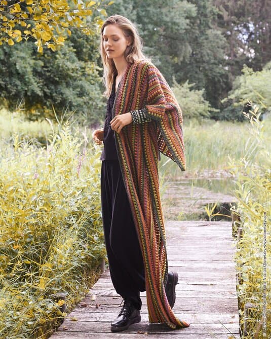 SHAWL · Ecopuno & Brillino
Show details