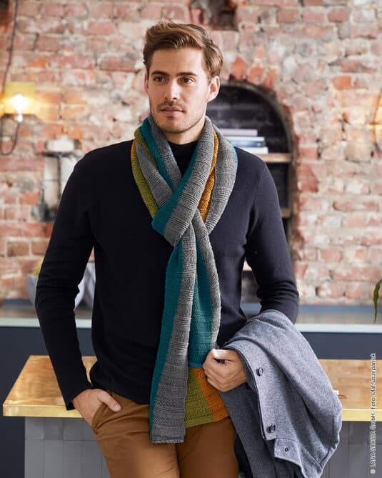 SCARF · Cool Wool Mélange & Cool Wool
Show details