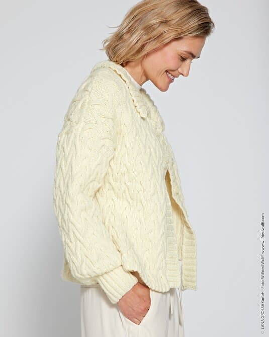 CARDIGAN • COOL MERINO
Show details