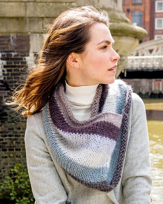 Sweater
Show details