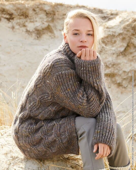 Only Tweed & Silkhair Jacket
Show details