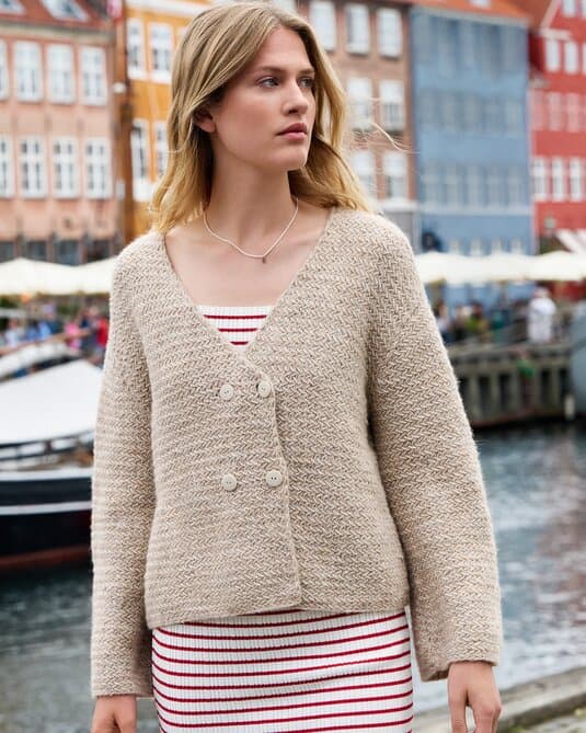 JACKET IN RATTAN PATTERN - Natural Alpaca Pelo
Show details