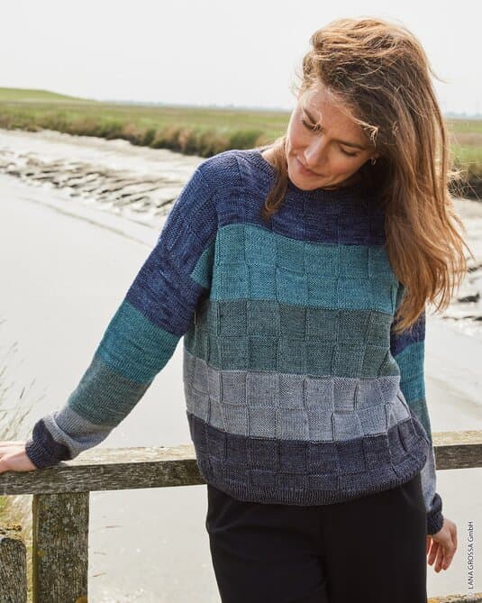 CHECKERBOARD PATTERN SWEATER - Cool Wool Vintage
Show details