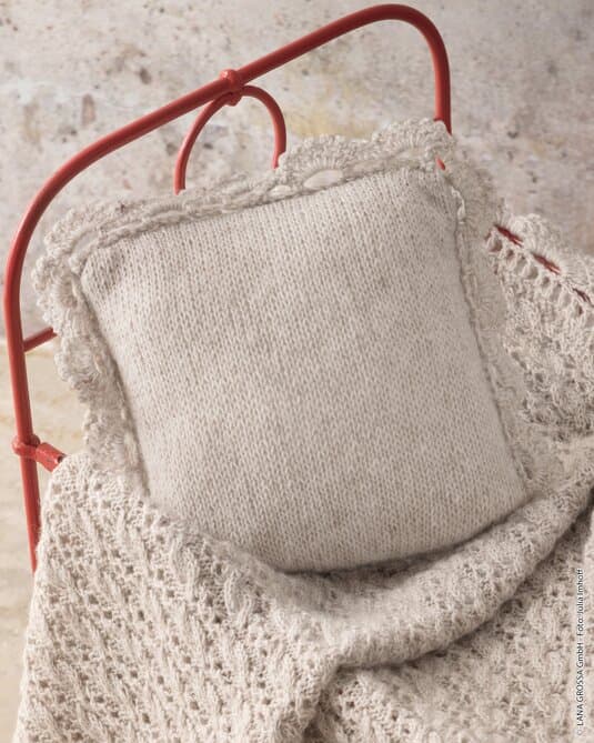 PILLOW · ECOPUNO
Show details