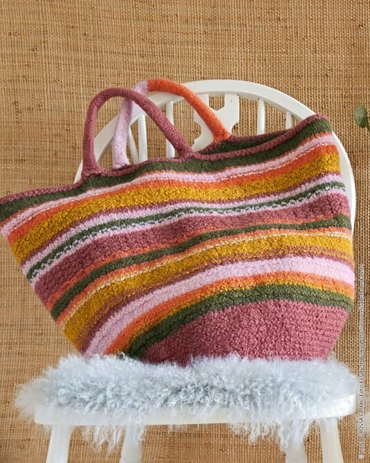 BAG • Feltro
Show details