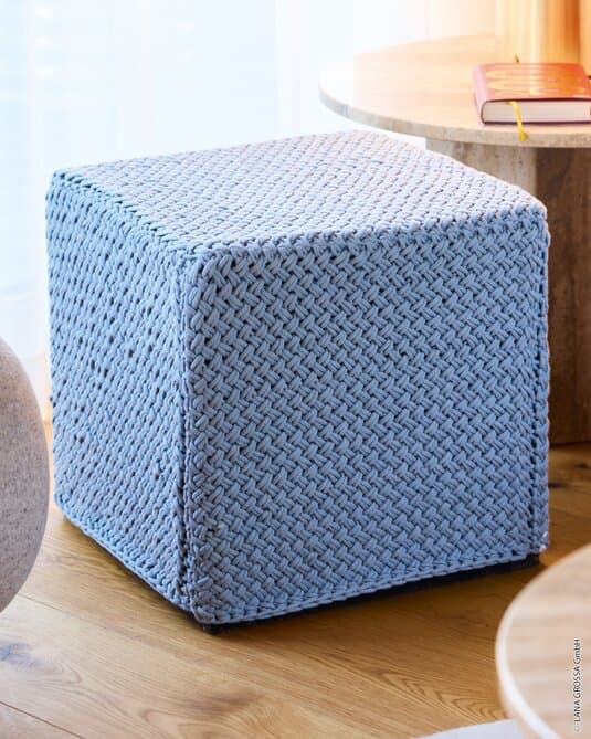 STOOL COVER IN A BRAIDED PATTERN - The Tube
Show details