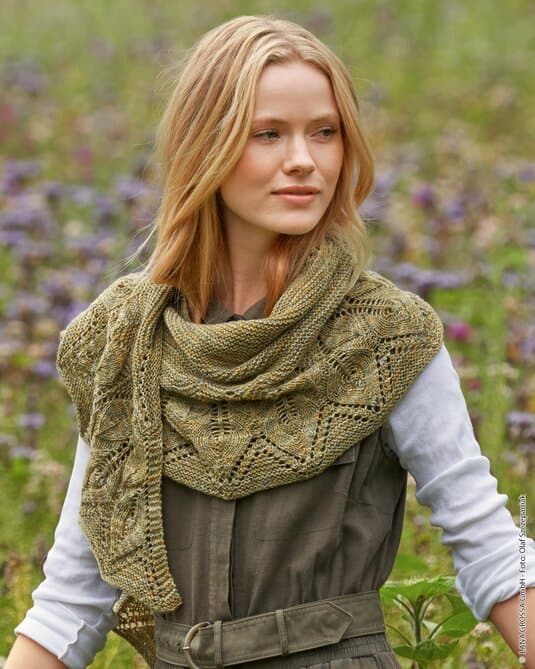 SHAWL · LANDLUST DIE SOCKENWOLLE
Show details