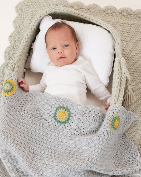 BABY BASKET WITH TASSELS - Mille II
Show details