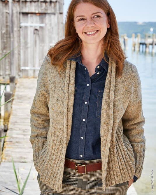 RIBBED CABLE KNIT JACKET - Landlust Soft Tweed 180
Show details