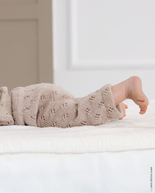 PANTS WITH AJOUR PATTERN - Cool Wool Baby
Show details