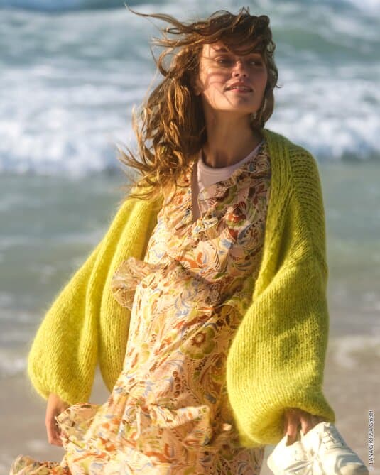 JACKET WITH BALLOON SLEEVES - Brigitte No. 2 & No. 3
Show details