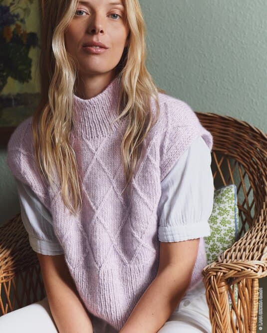 DIAMOND PULLOVER - Natural Alpaca Pelo
Show details