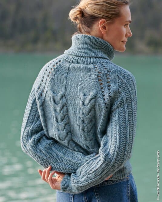 PULLOVER • ALTA MODA ALPACA
Show details