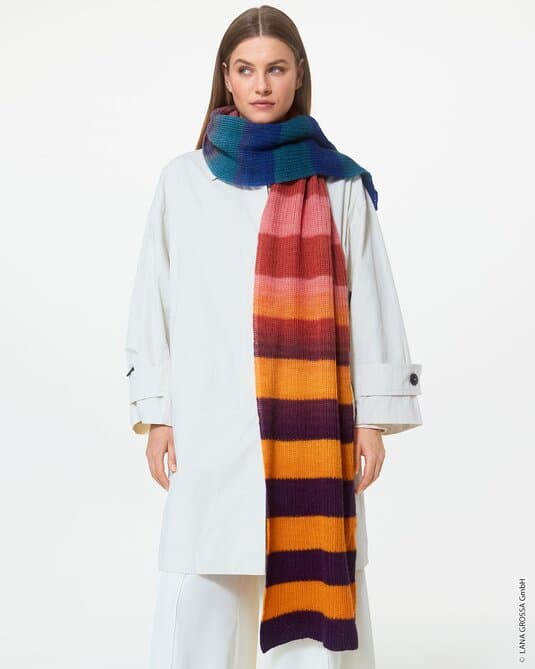 STRIPED SCARF - Merino Lace Aquarell
Show details