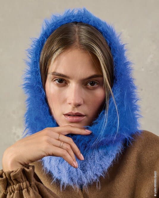 HOODED LOOP - Basta
Show details