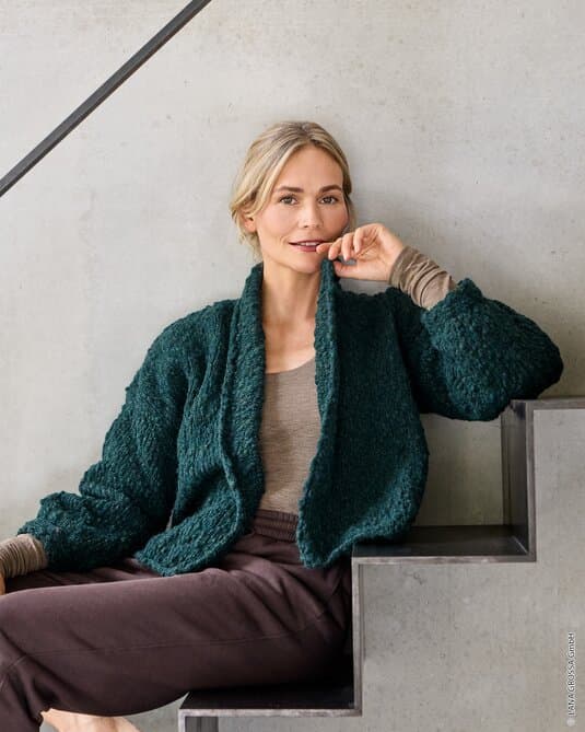 CARDIGAN WITH SHAWL COLLAR - Caramella
Show details