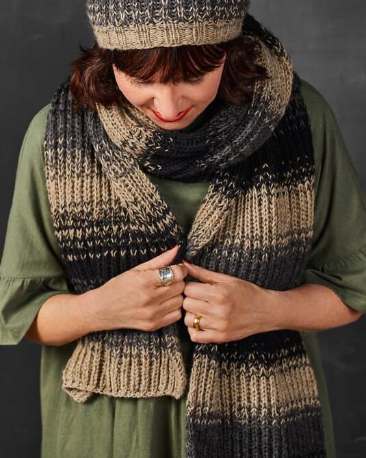 Scarf "KOORPI" · Ecopuno
Show details