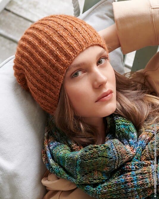 HAT · Sara & Brillino
Show details