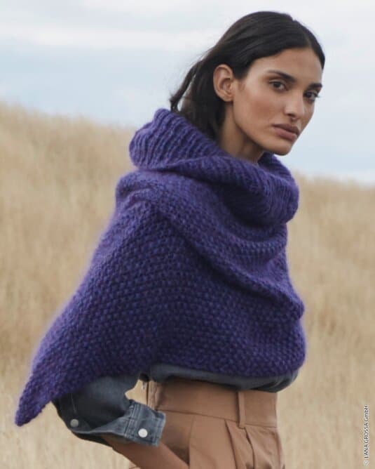 LITTLE PONCHO - Brigitte No. 2 & No. 3
Show details