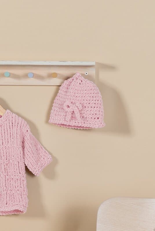 HAT WITH CORD - The Look Fine
Show details