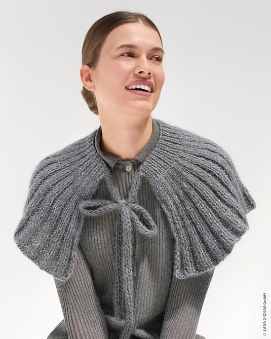 CAPE WITH TIE - Mohair di Gio & Glamour
Show details